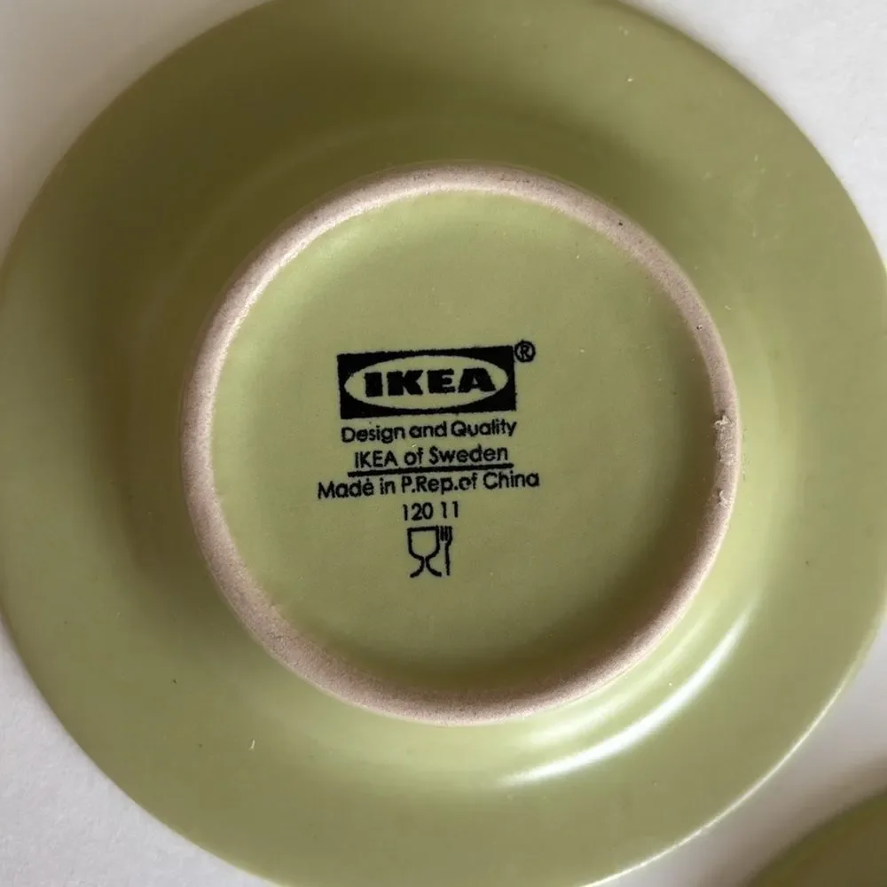 IKEA Set of 4 Dinera Green Matte Stoneware Cups and Saucers